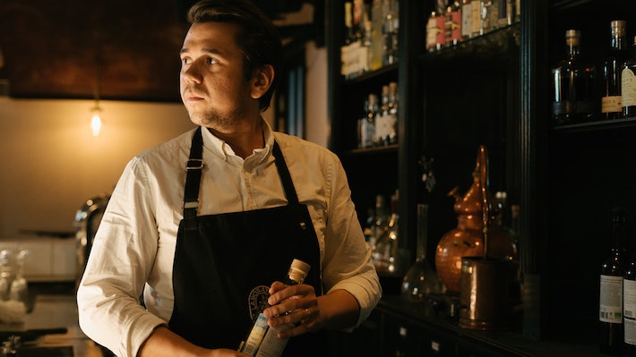 ¿Quién gana más dinero en hostelería?