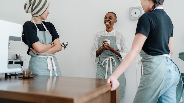 Consejos para escoger el uniforme de tus empleados