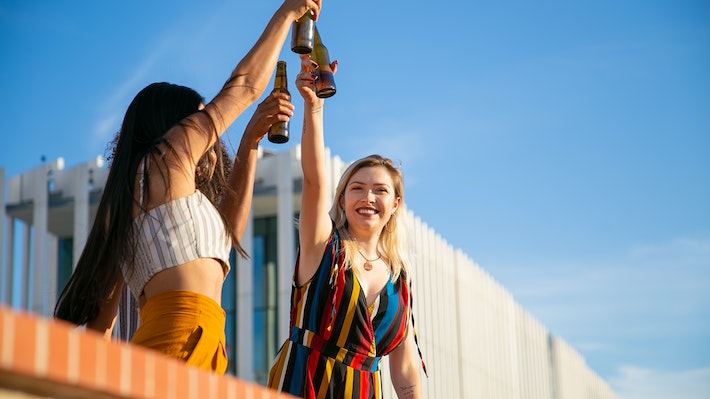 pexels-kampus-production-5935200