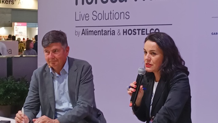 El modelo de negocio es una vía para mejorar la crisis de contratación