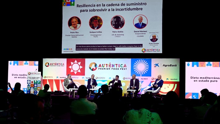 Las estrategias de Eroski, Carrefour, Alcampo y Grupo MAS para adaptarse al nuevo consumidor, en Auténtica 2024