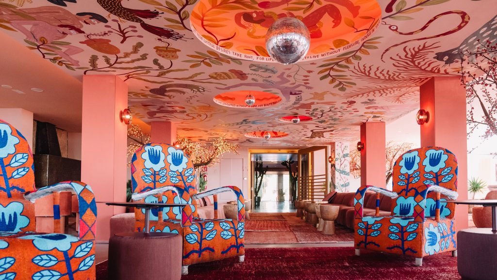 Cuando el arte se come la escena: NYX Hotels y la nueva experiencia gastronómica